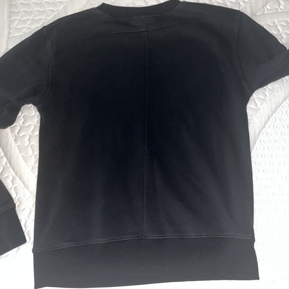 givenchy - Picture 5 of 5